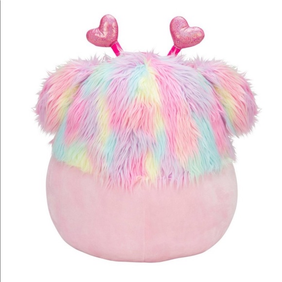 NWT 16” Dobrilla the Bigfoot 💘 Valentine Squishmallow - Picture 4 of 4